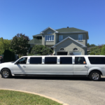 Lincoln Navigator Side